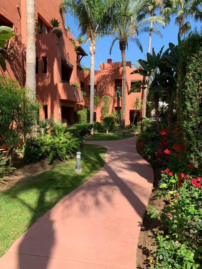 Beachside Apartment In Marbella Kültér fotó