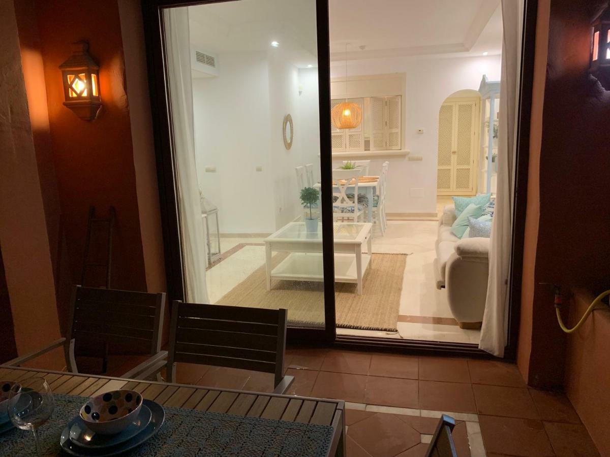 Beachside Apartment In Marbella Kültér fotó