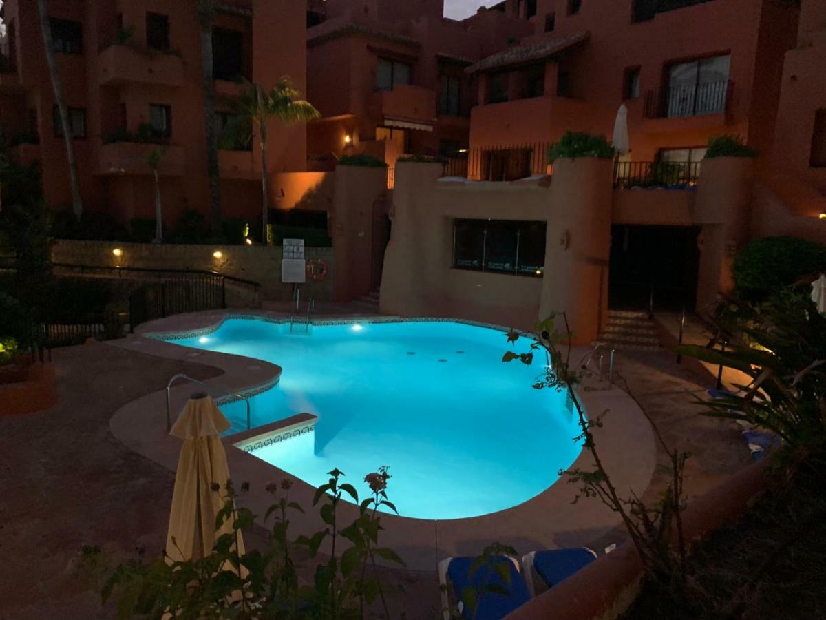 Beachside Apartment In Marbella Kültér fotó