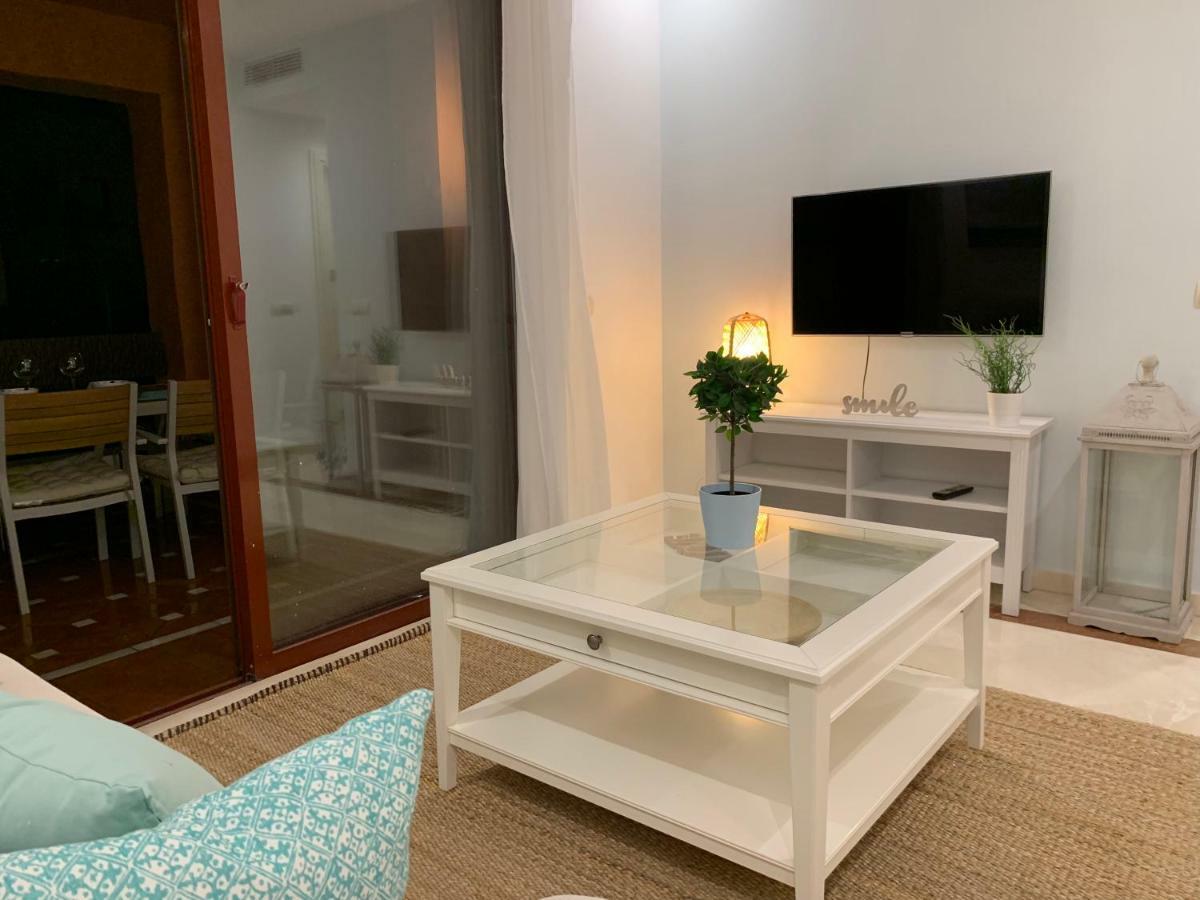Beachside Apartment In Marbella Kültér fotó