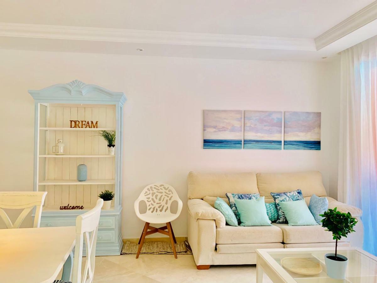 Beachside Apartment In Marbella Kültér fotó