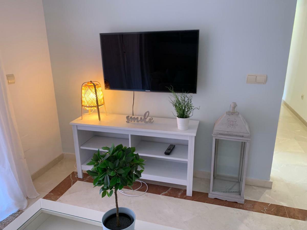 Beachside Apartment In Marbella Kültér fotó