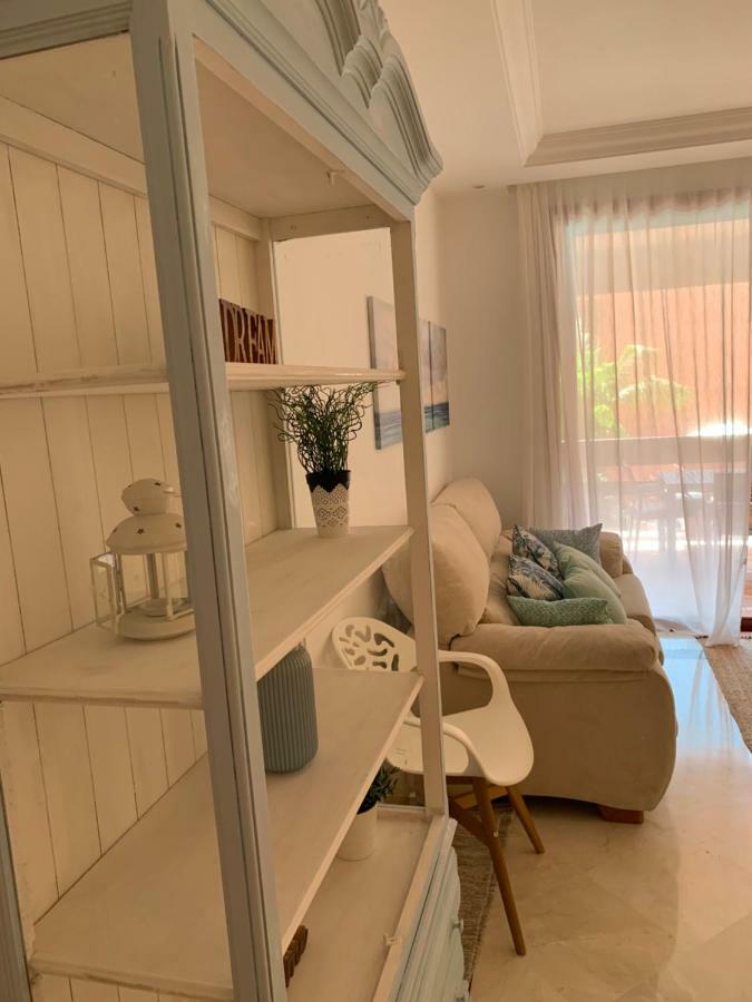 Beachside Apartment In Marbella Kültér fotó