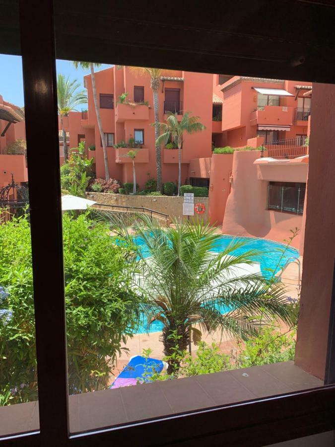 Beachside Apartment In Marbella Kültér fotó