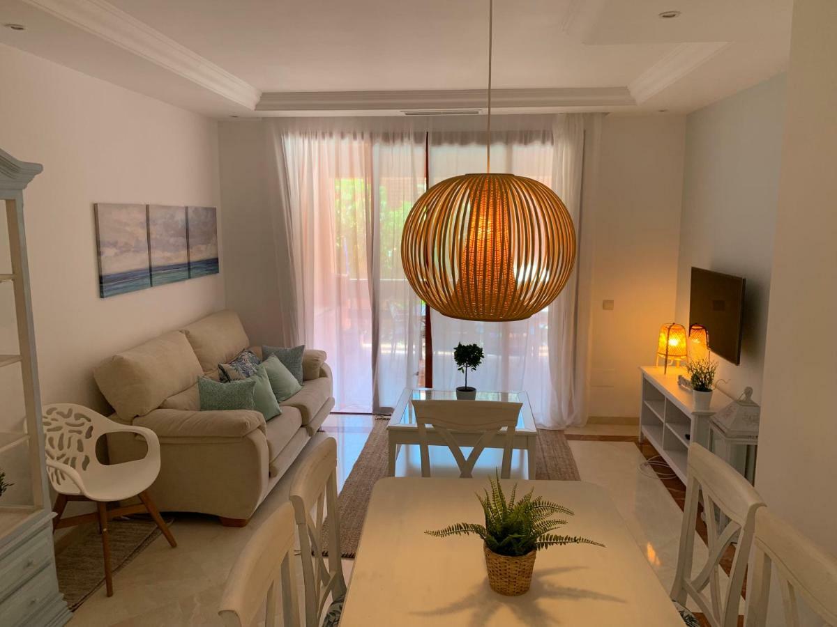 Beachside Apartment In Marbella Kültér fotó