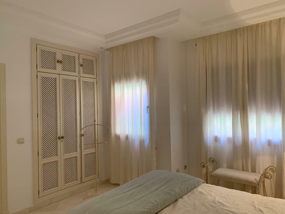 Beachside Apartment In Marbella Kültér fotó