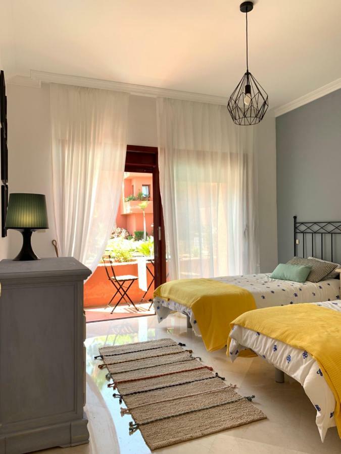 Beachside Apartment In Marbella Kültér fotó