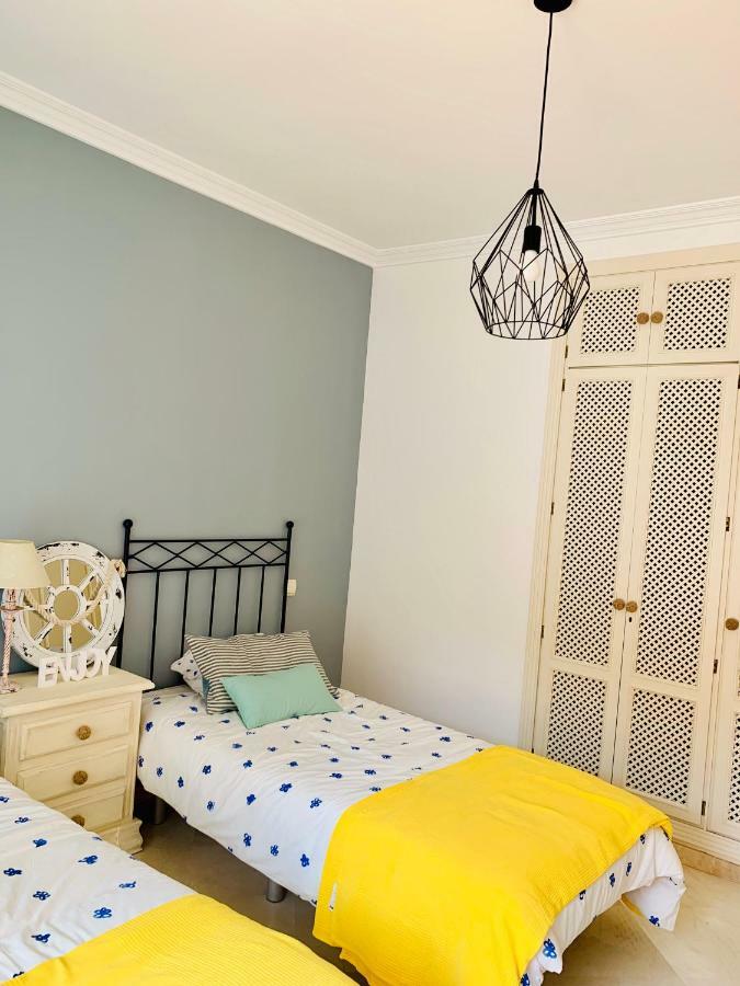 Beachside Apartment In Marbella Kültér fotó